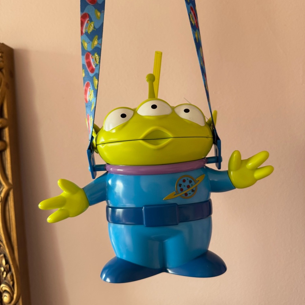 Disney Park Toy Story alien sipper